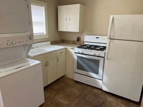 232 1/2-230 1/2 Wilson Ave in Tahlequah, OK - Building Photo - Building Photo