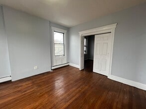 1697 John F Kennedy Blvd in Jersey City, NJ - Foto de edificio - Building Photo