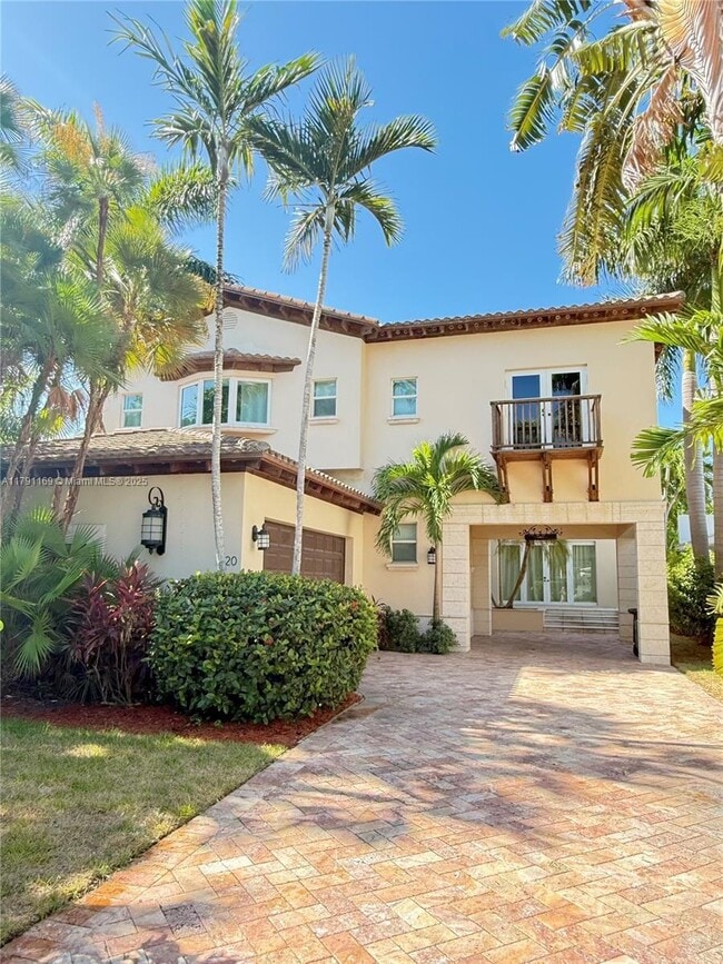 property at 1420 W 21st St