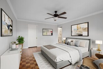 19425 Van Aken Blvd, Unit 506 in Shaker Heights, OH - Building Photo - Building Photo