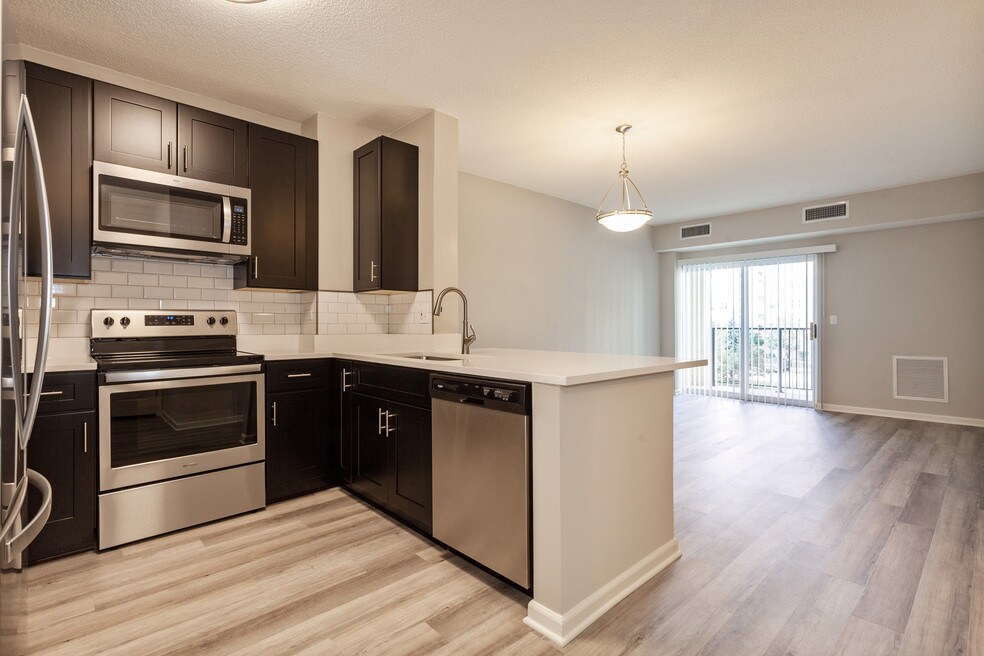 Woodridge Horizon Apartments Woodridge, IL Apartments For Rent