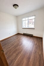 Eagle Rock Apartments in Wisconsin Dells, WI - Foto de edificio - Building Photo