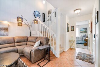 13740 Downing Ln in Ft. Myers, FL - Building Photo - Building Photo