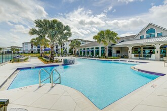 Eden Ruby Lake in Orlando, FL - Foto de edificio - Building Photo