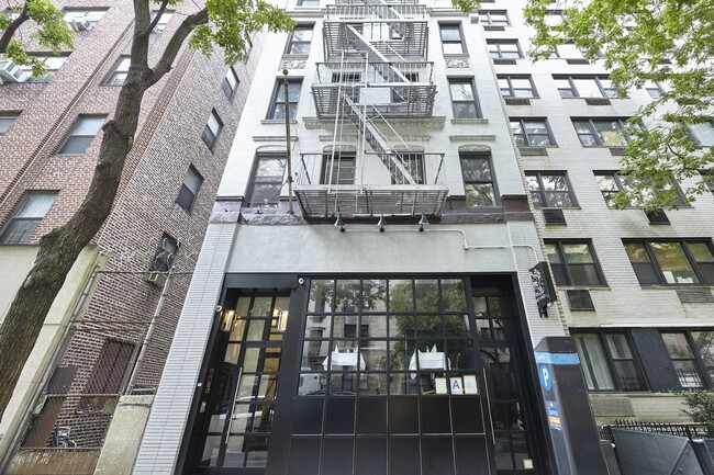 244 East 46th Street in New York, NY - Building Photo - Building Photo