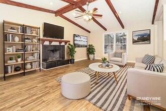1066 Basswood Ct in Riverdale, GA - Building Photo - Building Photo