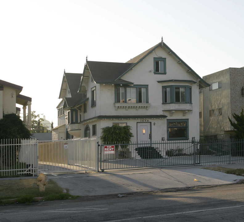 2646 Ellendale Pl in Los Angeles, CA - Foto de edificio