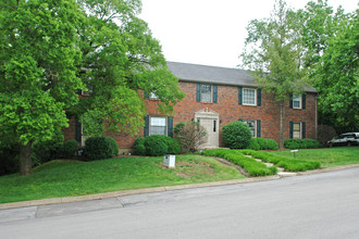 Longview Condominiums in Nashville, TN - Building Photo - Building Photo