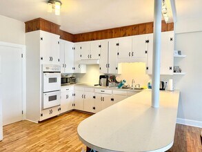 366 Main St in Yarmouth, ME - Building Photo - Building Photo