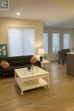 227 Conservancy Dr in Ottawa, ON - Building Photo - Building Photo