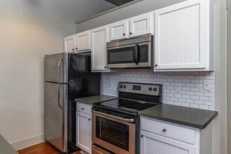 Nash Street Lofts in Wilson, NC - Foto de edificio - Interior Photo