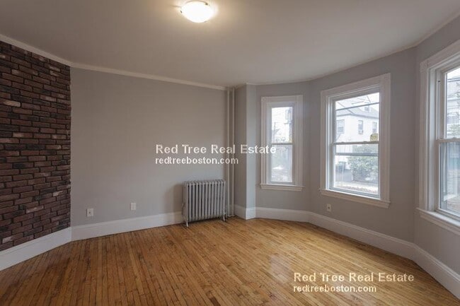 38 Cherry St, Unit 1