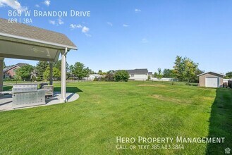 868 Brandon Dr in Kaysville, UT - Building Photo - Building Photo