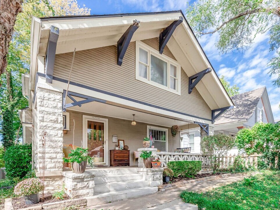4714 Fairmount Ave in Kansas City, MO - Building Photo
