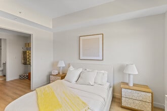 Deco Green Apartments in Lake Worth, FL - Foto de edificio - Interior Photo