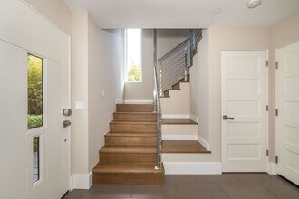 559 Lytton Ave in Palo Alto, CA - Building Photo - Building Photo