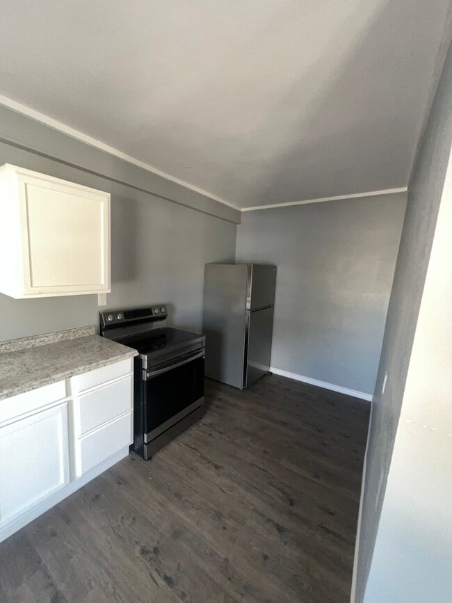 509 E Kenedy Ave in Kingsville, TX - Building Photo - Building Photo