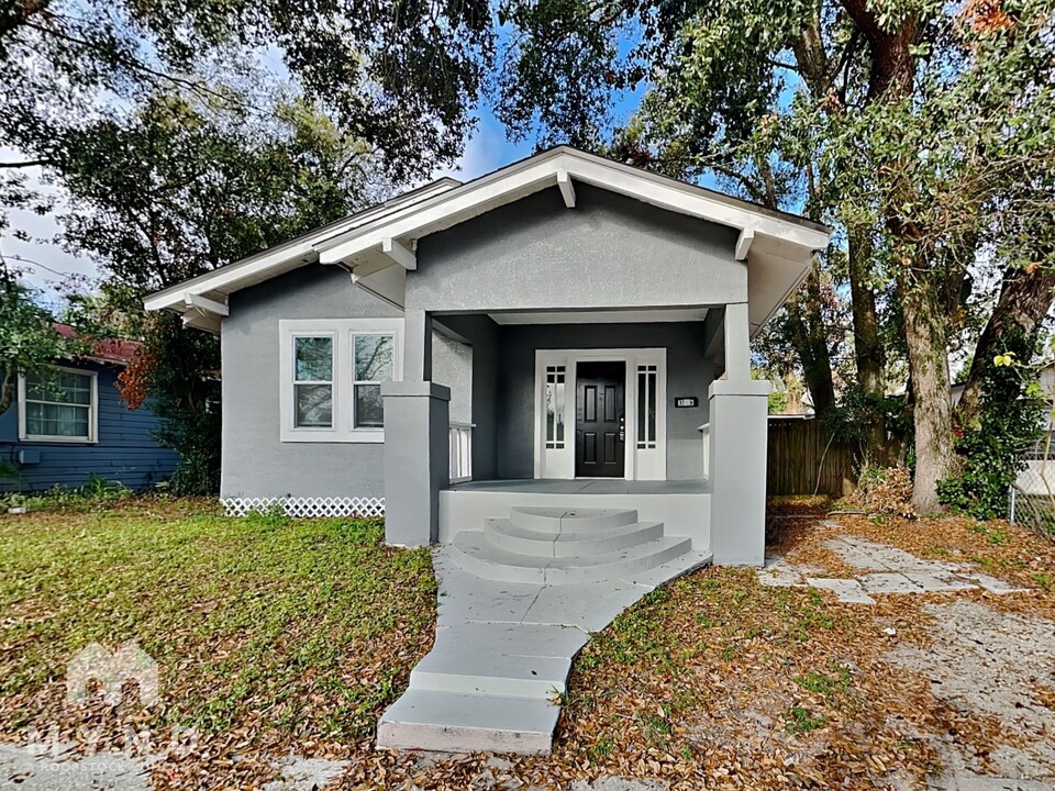 3506 N 10th St in Tampa, FL - Building Photo