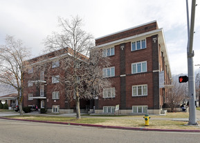 Elmhurst McGregor Apartments