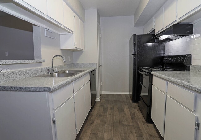 Woodland Trails Apartments