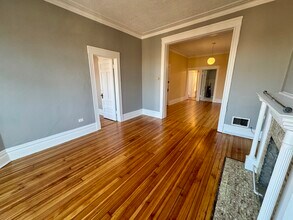 1331 N Maplewood Ave in Chicago, IL - Building Photo - Building Photo