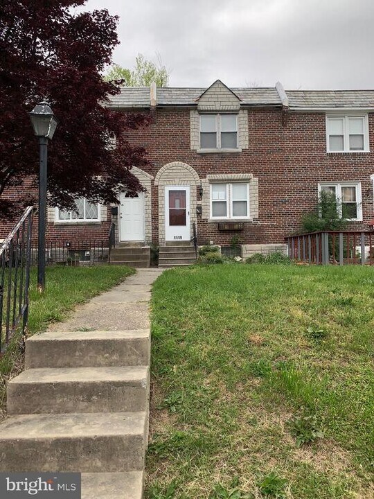 1119 Kenwood Rd in Darby, PA - Building Photo