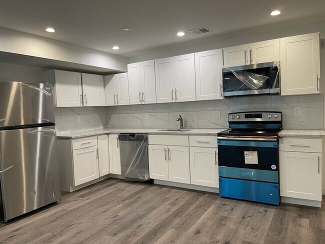 3135 Agate St in Philadelphia, PA - Building Photo - Building Photo