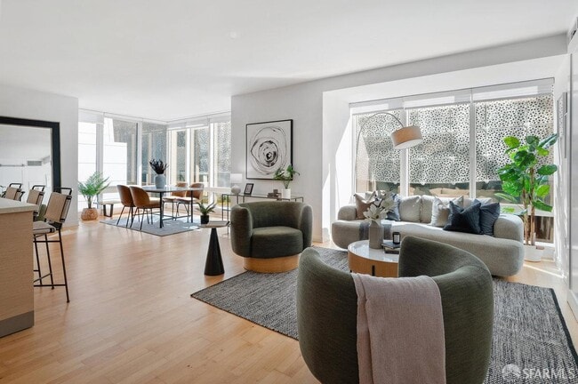 301 Mission St in San Francisco, CA - Foto de edificio - Building Photo