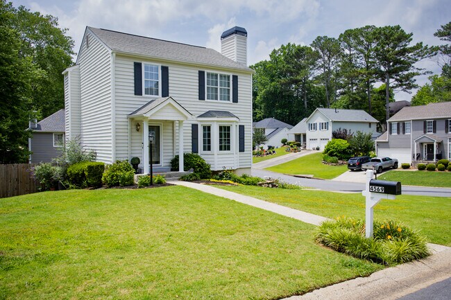 property at 4569 Hickory Forest Dr NW