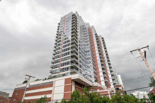 property at 1600 S Prairie Ave