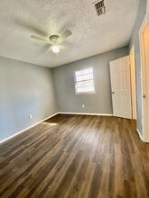 1924 16th St in Lubbock, TX - Foto de edificio - Building Photo