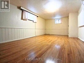 310 Westwood Ave in Toronto, ON - Building Photo