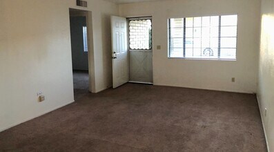 4036 Shadow Crest Rd in Kingman, AZ - Building Photo - Building Photo