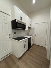 9120 Bridalveil Cir, Unit 1 BED 1 BATH in Stockton, CA - Building Photo - Building Photo