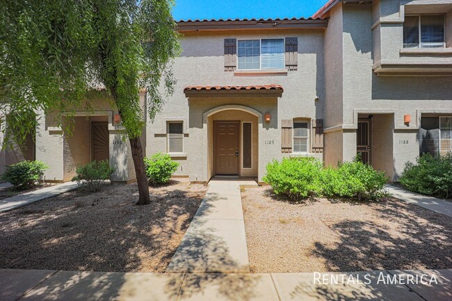 1961 N Hartford St in Chandler, AZ - Foto de edificio - Building Photo