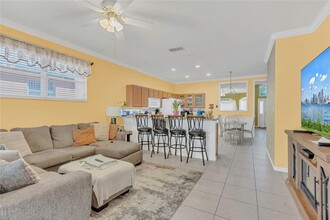 10137 Andover Point Cir in Orlando, FL - Building Photo - Building Photo