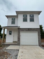 1286 S Westbury Dr in Republic, MO - Building Photo
