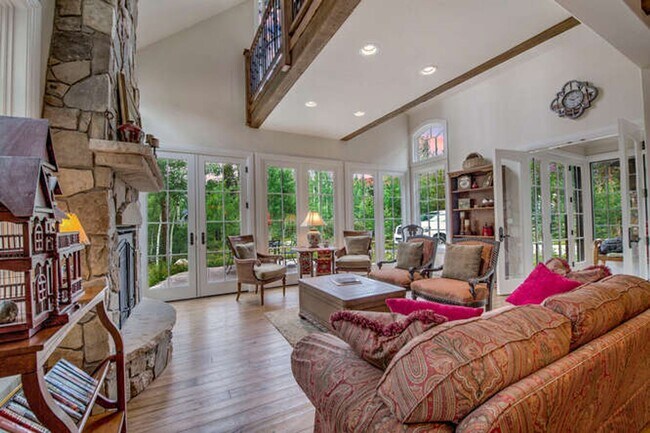 94 Sunbeam Dr in Breckenridge, CO - Building Photo - Building Photo