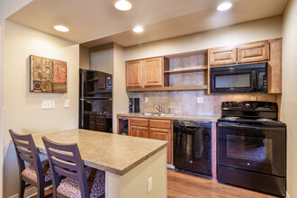 Main Street Residences in Wichita, KS - Foto de edificio - Interior Photo