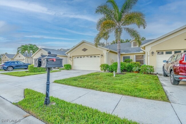 property at 8499 Ibis Cove Cir