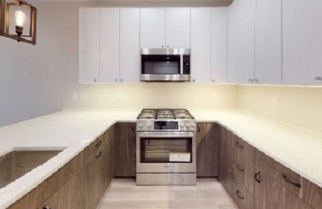 440 E 8th St, Unit 310 in Boston, MA - Building Photo - Building Photo