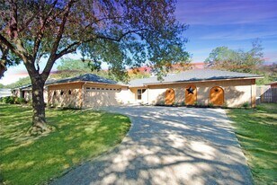 12502 Aste Ln in Houston, TX - Building Photo