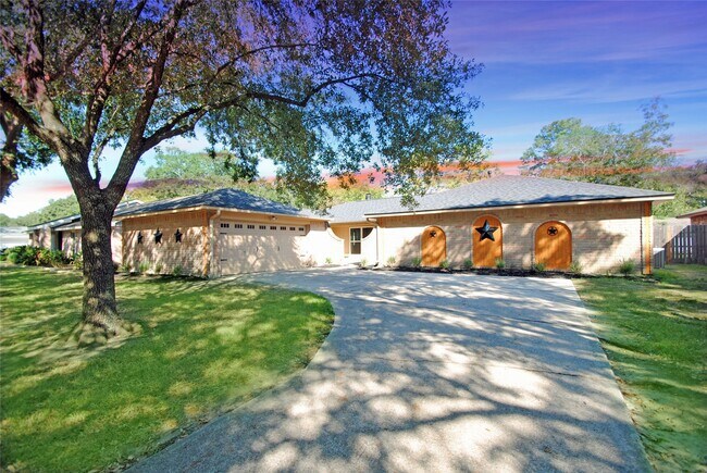 property at 12502 Aste Ln