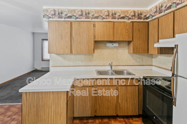 17754 Rosewood Dr in Lansing, IL - Building Photo - Building Photo