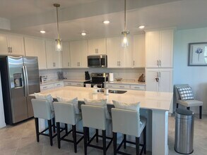 14151 Heritage Landing Blvd, Unit 1017 in Punta Gorda, FL - Building Photo - Building Photo