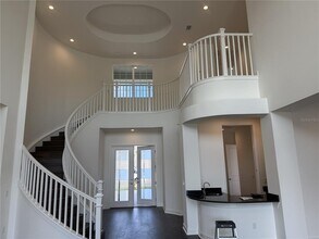 32240 Mahogany Valley Dr in Wesley Chapel, FL - Building Photo - Building Photo