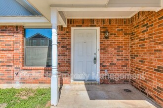 1006 Holiday Dr in San Angelo, TX - Building Photo - Building Photo