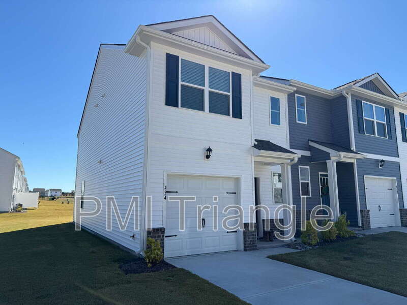 434 Belgian Red Wy in Wake Forest, NC - Building Photo