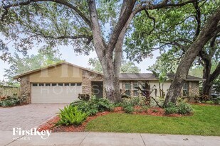 2409 Brookside Ave in Kissimmee, FL - Building Photo