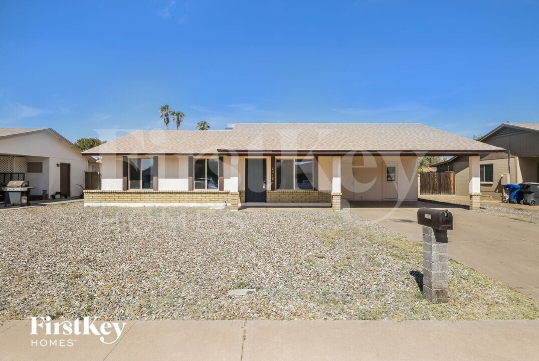 2312 E Commonwealth Ave in Chandler, AZ - Building Photo